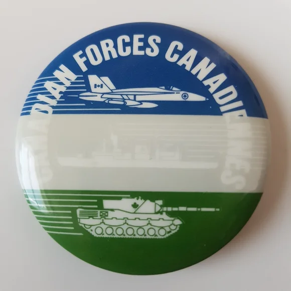 {FWP} Canadian Forces Button Pin - Picture 2 of 5